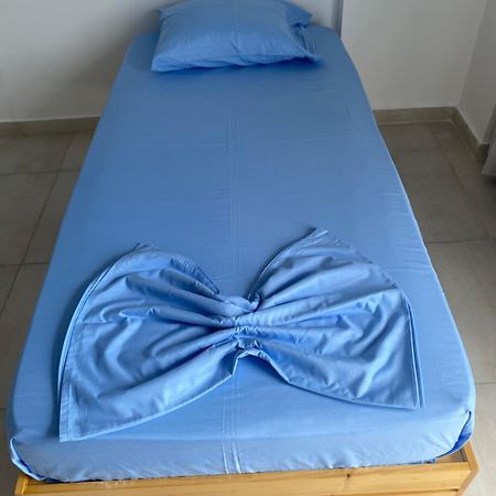 Eleni'S Holiday Rooms Хімара Екстер'єр фото